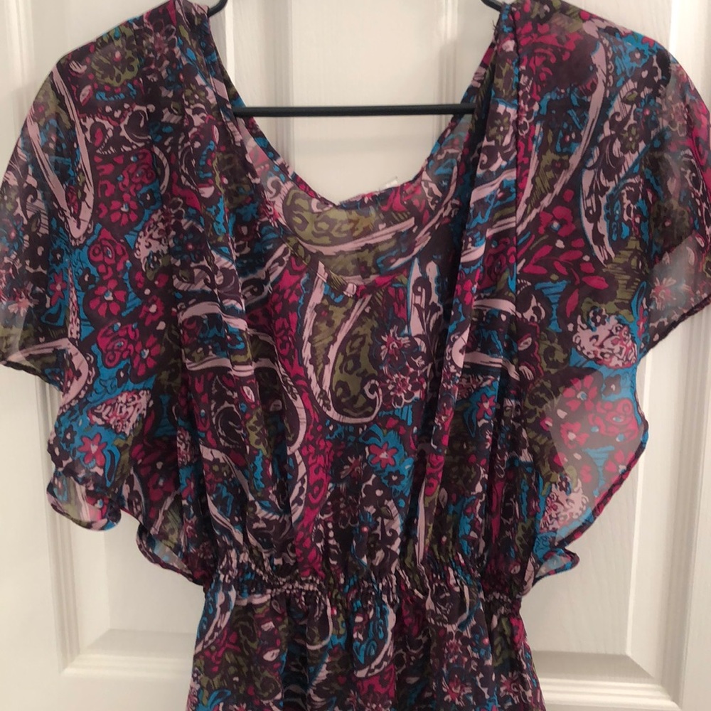 Beautiful Tunic Top! - Picture 3 of 5